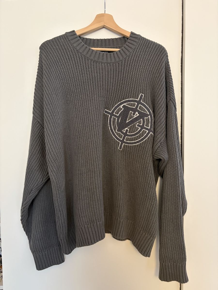 Pullover & Sweatshirts: Vicinity knit sweater / Strickpullover – Neu (gemäss Beschreibung) aus Dotzigen von shxnina