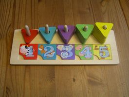 Holzspielzeug für  Kleinkinder, erstes Zählen, Zahlen 1-5