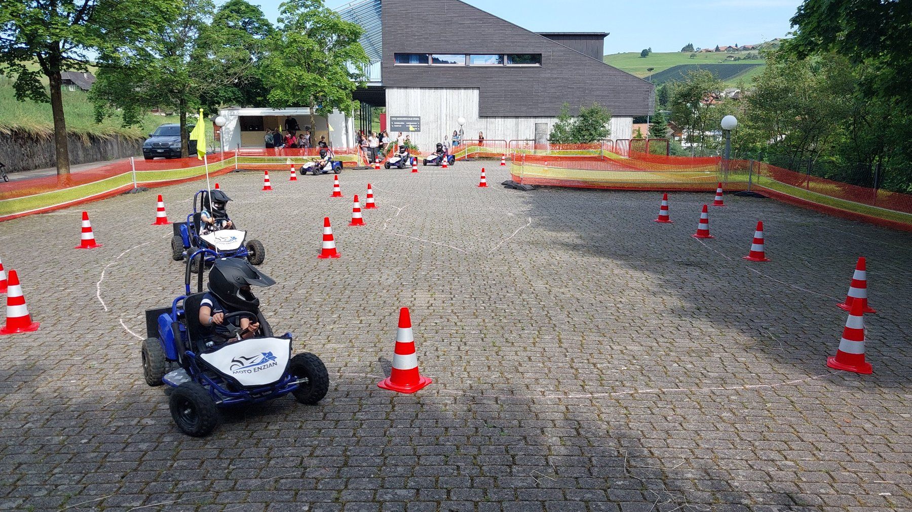 Mini Quads: Kinder E-Buggy______der Elektropower-Spass für junge Piloten – Gebraucht aus Bowil von MotoEnzianGmbH 4