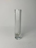 Petit vase en verre cylindrique avec bords épais
