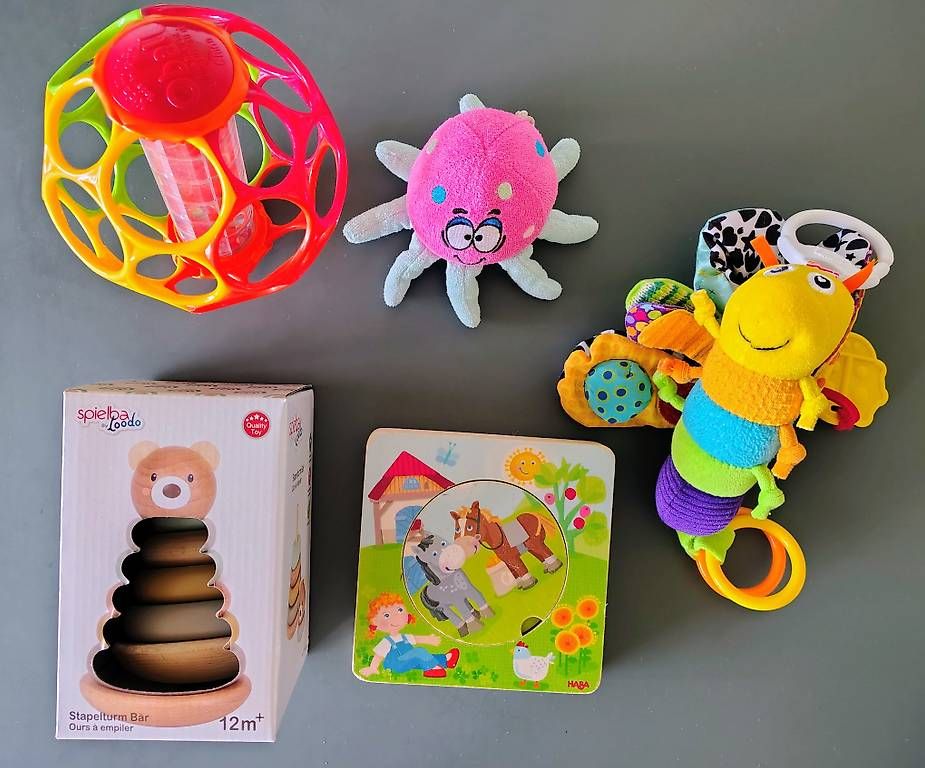 Kit di costruzioni: Spielzeug Starter Set Geburt / 12m – Usato da Zürich venduto da Tunguskah