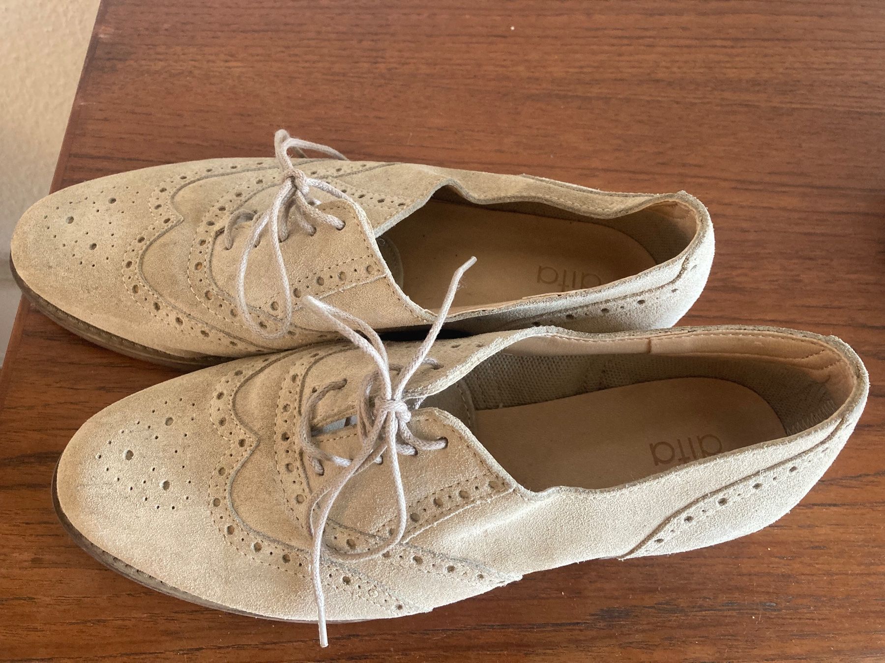 Scarpe da donna: Halbschuhe gr. 39 – Usato da Basel venduto da Myriam3 3