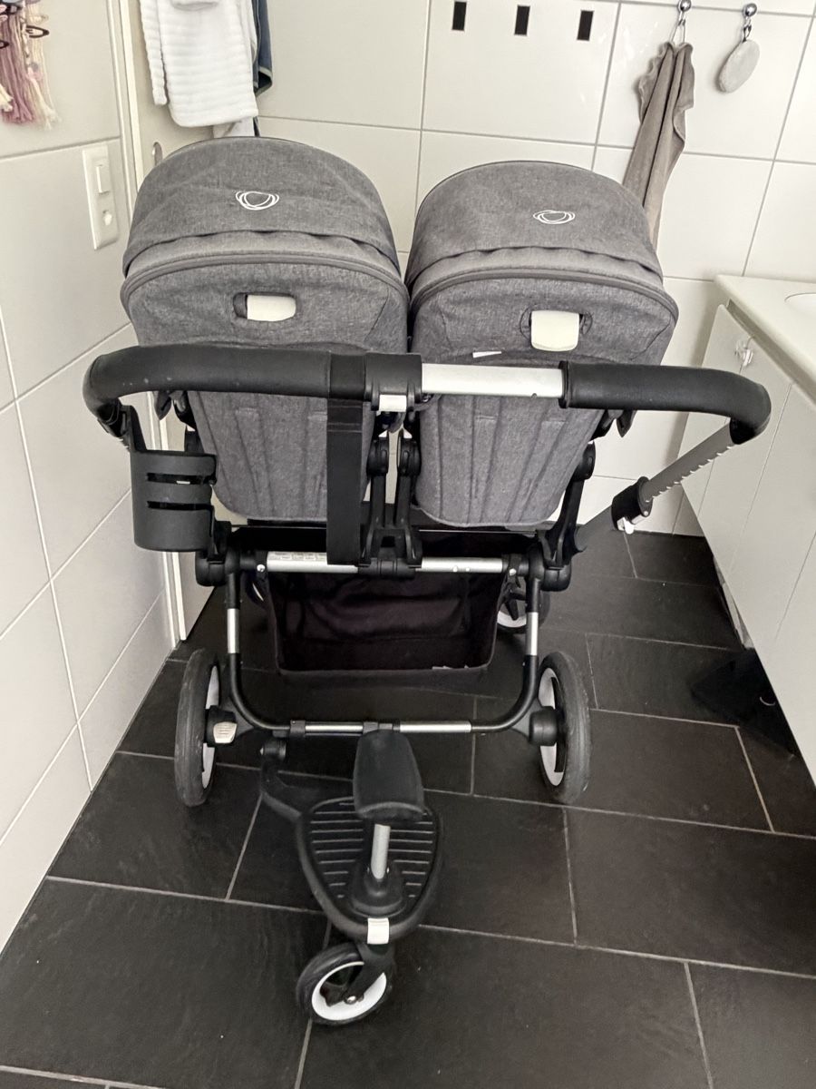 Bugaboo Carrozzine: Bugaboo Donkey 3 Duo mit viel Zubehör – Usato da Regensdorf venduto da Branca990 3