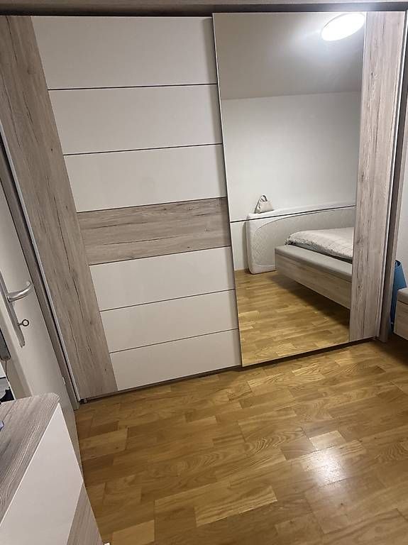 Betten: Chambre à coucher – Gebraucht aus Lausanne von kos_c2hr 3