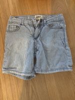 OshKosh B'gosh Shorts, Grösse 4, guter Zustand für Sommer!