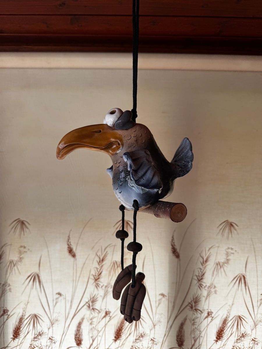 Figuren: Vogelfigur aus bemaltem Keramik-/Tonmaterial – Gebraucht aus Widnau von sar_h98t 1