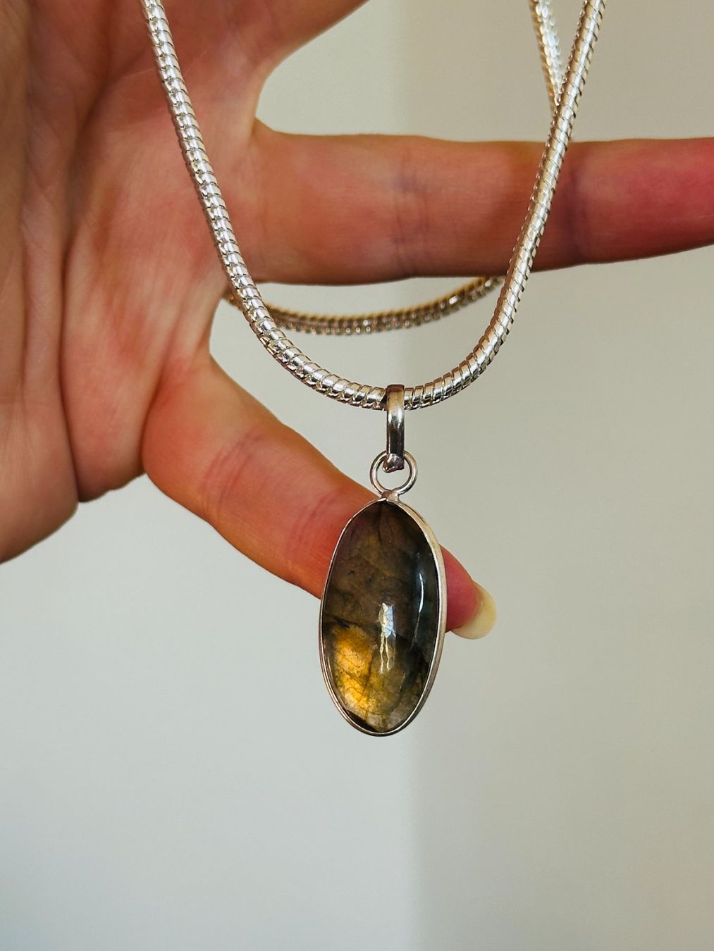 Catenine: Labradorite Gemstone Handmade Jewelry necklace – Nuovo e nell'imballaggio originale da Genève venduto da AGBERG 2