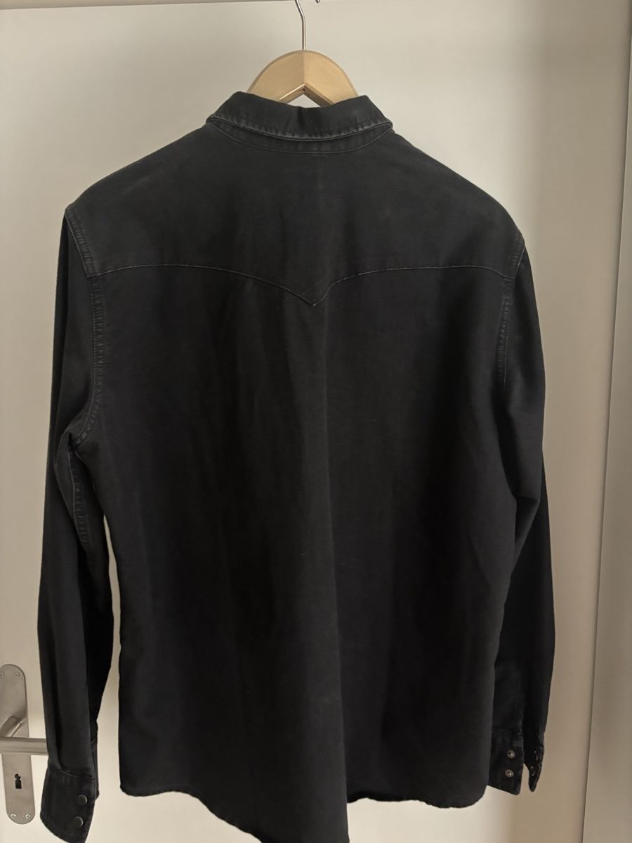 Levi's Camicie: Levi's Jeanshemd schwarz Grösse L – Usato da Bern venduto da MauiB 1
