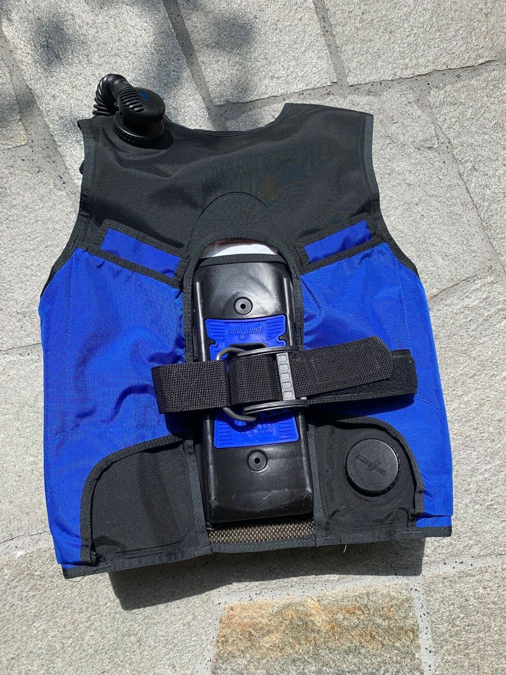 Giacche: Taucher Weste Jacket Seaquest Quickdraw Grösse M – Usato da Trimbach venduto da mdc70 1
