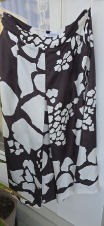 Max Mara Rock aus Seide. Gr. 40