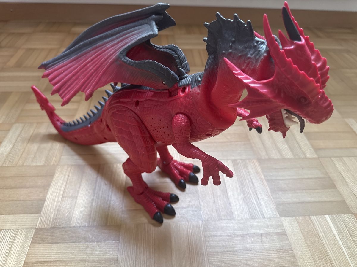 Giocattoli: Grosser roter Drache Spielzeug Figur bespielt – Usato da Kilchberg ZH venduto da Von_dutch