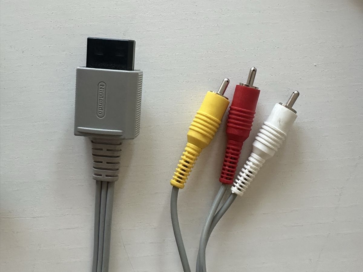 Nintendo Câbles: Nintendo AV Cable Composite – D'occasion à Herrliberg par psm_67l5 1
