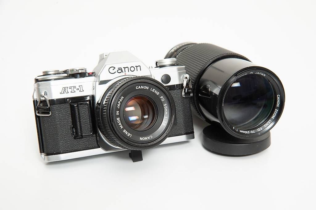 Canon Kamera: Canon AT-1 - Lens FD 50/1.8 - 70-200/4 – Gebraucht aus Lausanne von Phlox02 4
