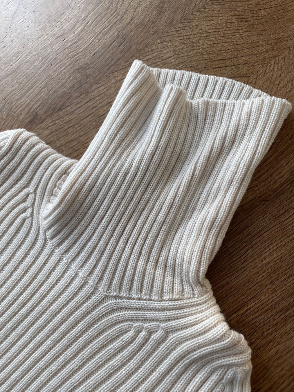 Prada Maglioni & Felpe: *PRADA* PULLOVER/ROLLKRAGENPULLOVER ca. S/M ecrù Strickpulli – Usato da Frauenfeld venduto da Boldi46 4