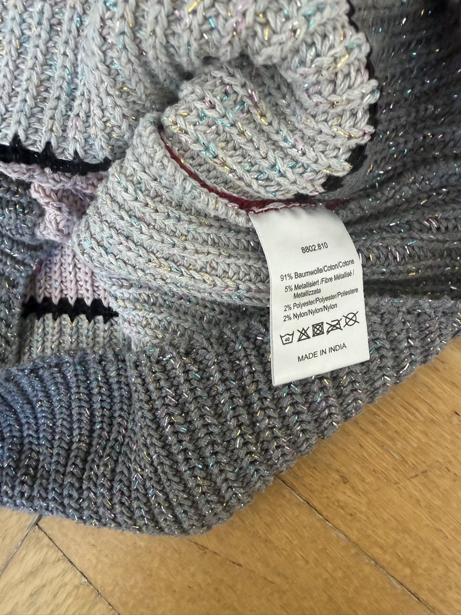 Maglioni & Felpe: Kinder Pullover gestreift mit Glitzer Grösse 110 bunt – Usato da Bern venduto da Elisa64 2