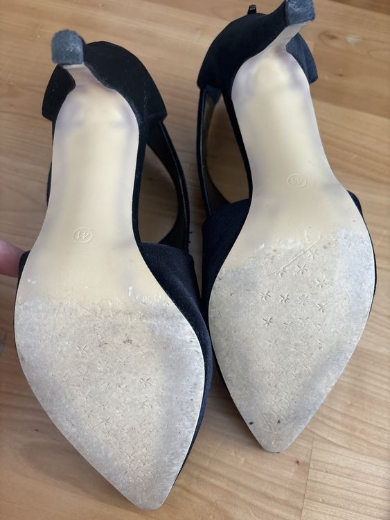 Damenschuhe: Samt Pumps von Grand Boulevards 41 – Gebraucht aus Adligenswil von Leonie_01 2