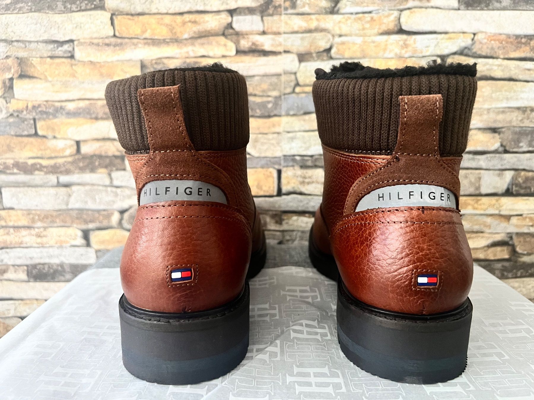 Tommy Hilfiger Scarpe da uomo: Tommy Hilfiger Warm Corporate Gr. 41 – Nuovo e nell'imballaggio originale da Bern venduto da No1e 4