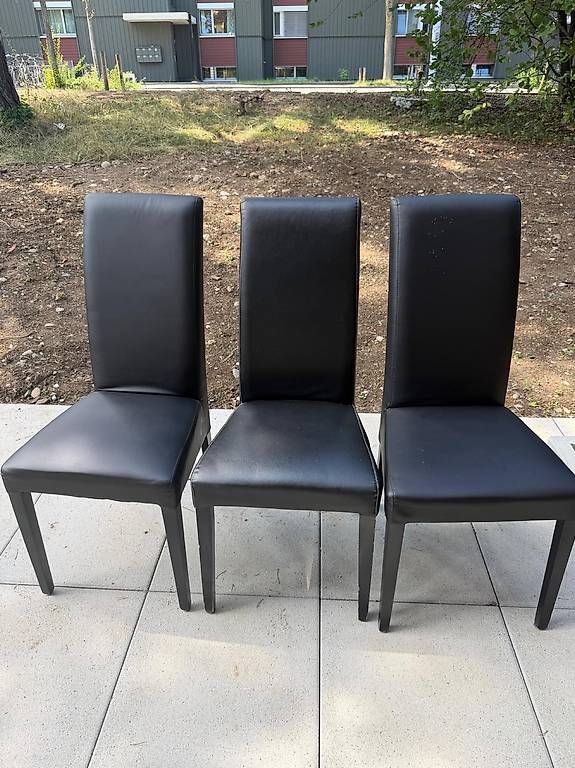 Chaises: Stühle  – D'occasion à Schlieren par Savas1