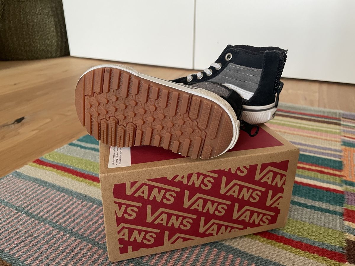 Vans Scarpe per ragazzi: Scarpe Vans – Usato da Stabio venduto da Chri__Sta 2