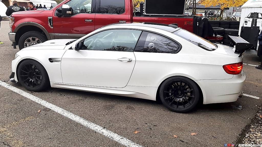 BMW Sonstiges Fahrzeugzubehör: BMW M3 E92 Türen links und rechts – Gebraucht aus Zollikon von gaeng4665