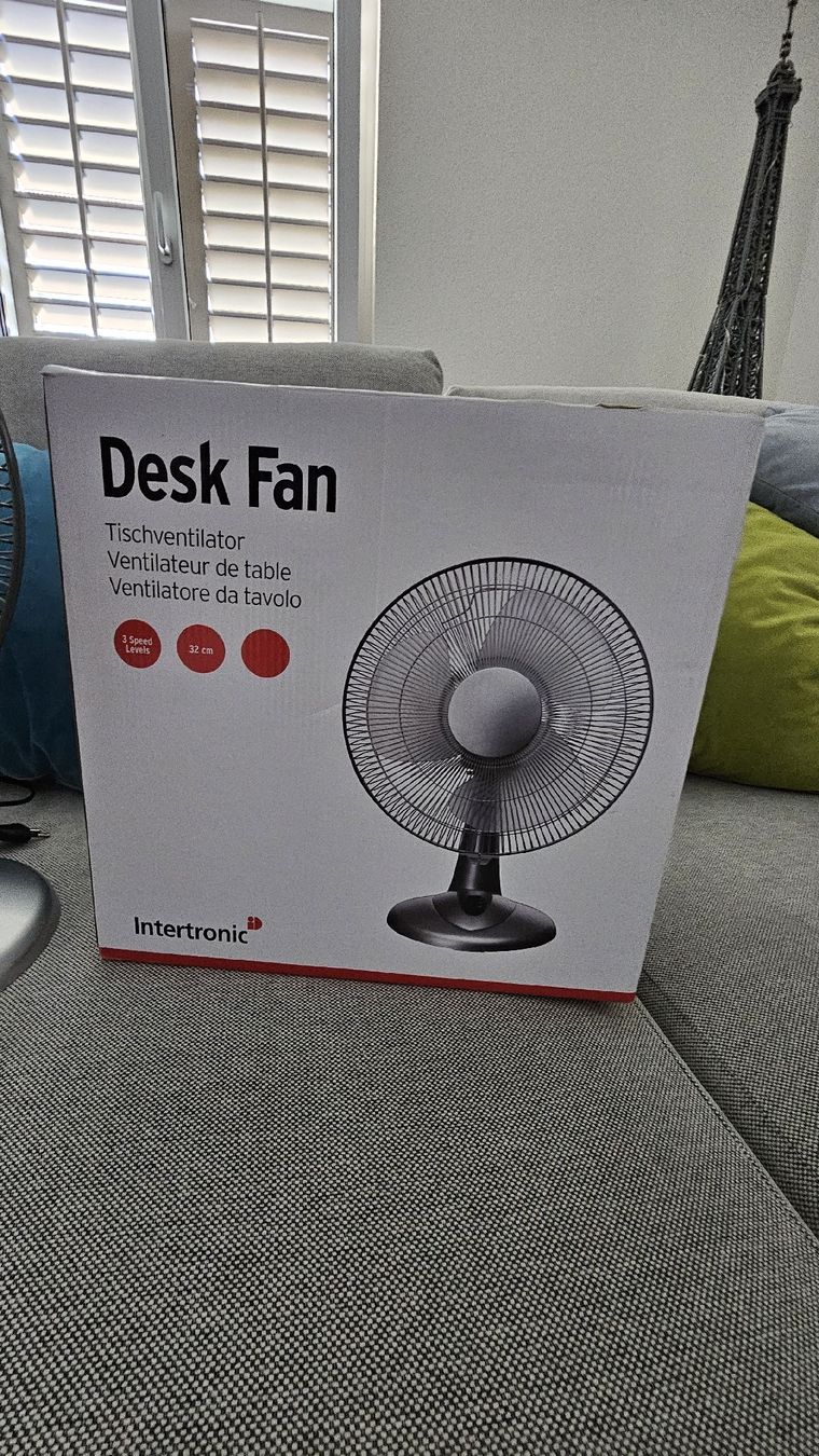 Ventilatori: Intertronic Tischventilator / Ventilator 32 cm – Usato da Zürich venduto da Emendez 1
