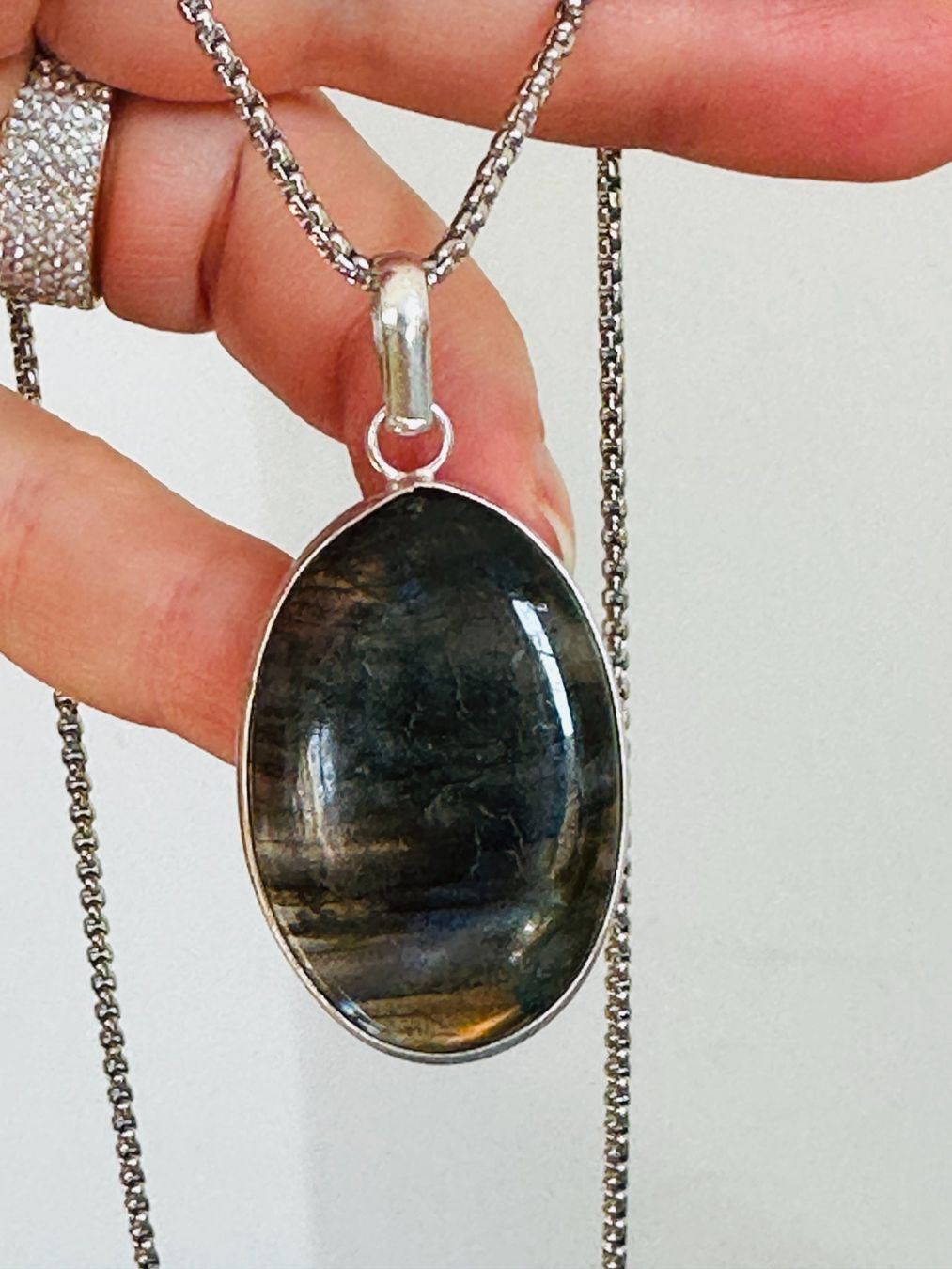 Catenine: Labradorite necklace – Nuovo e nell'imballaggio originale da Genève venduto da AGBERG 1