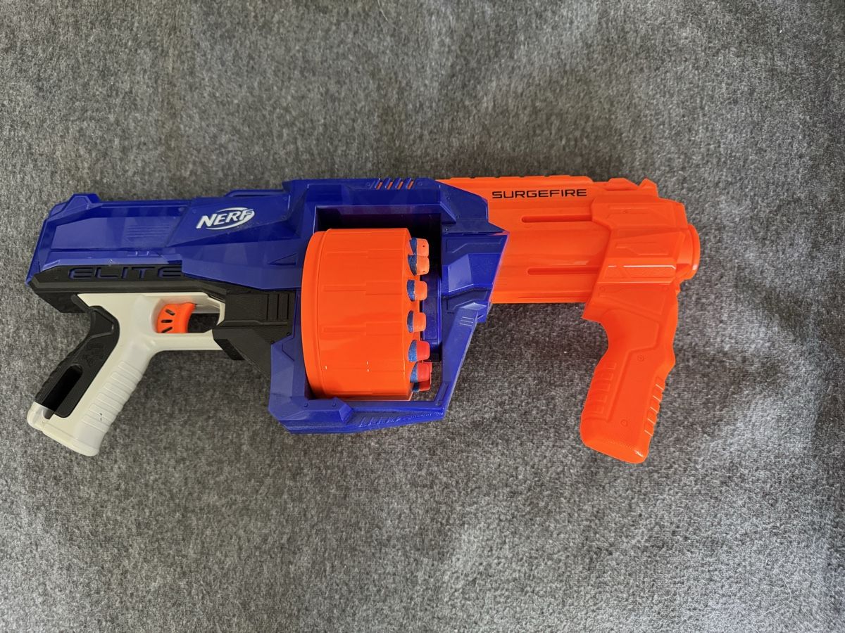 Nerf Giocattoli: NERF Elite Surgefire Trommelblaster, gebraucht – Usato da Würenlos venduto da Ndingo 1