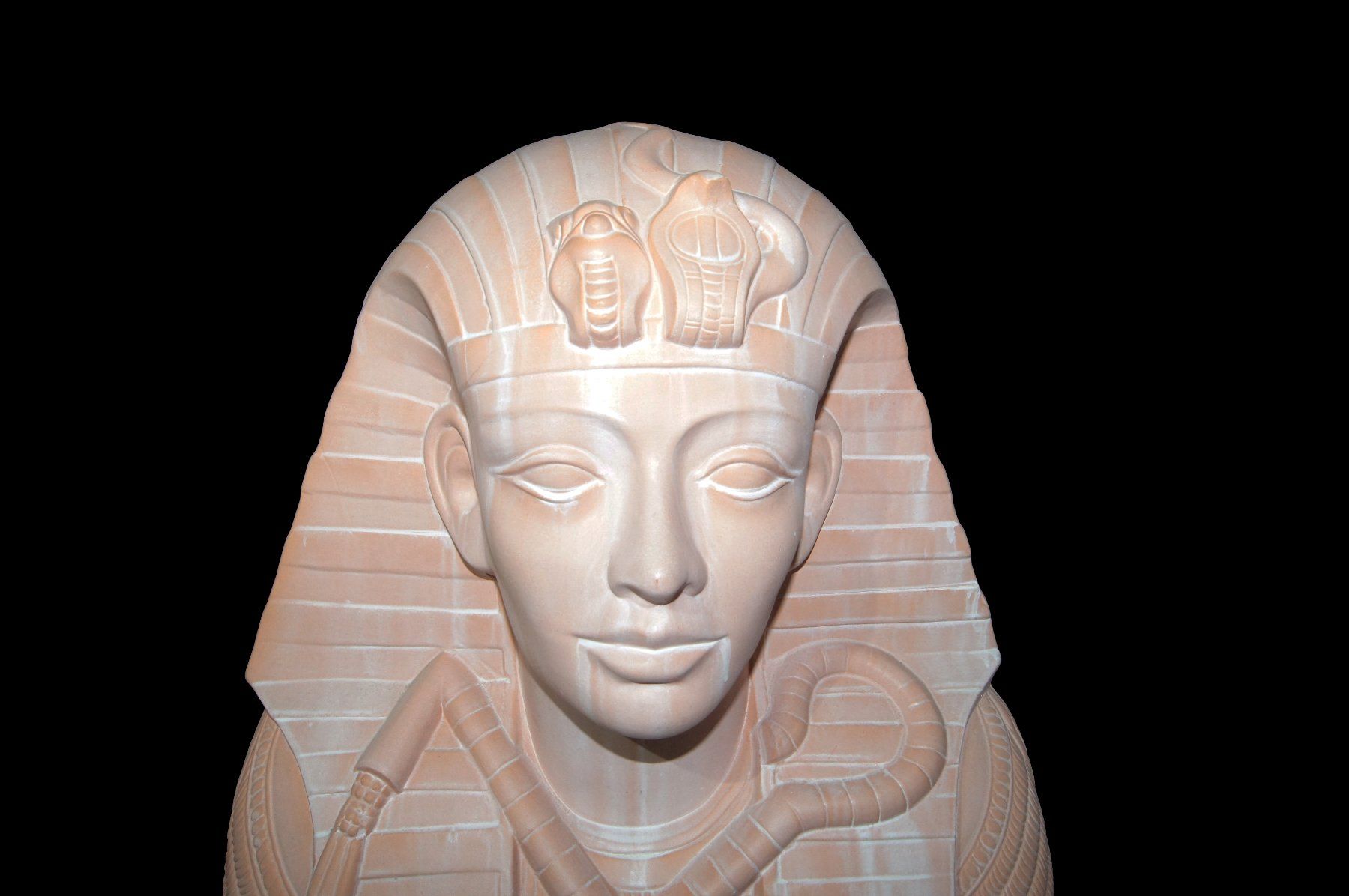 Sculture & Statue: Eindrucksvolle, lebensgrosse Pharao-Büste – Usato da Geroldswil venduto da ARTEFACTO 3