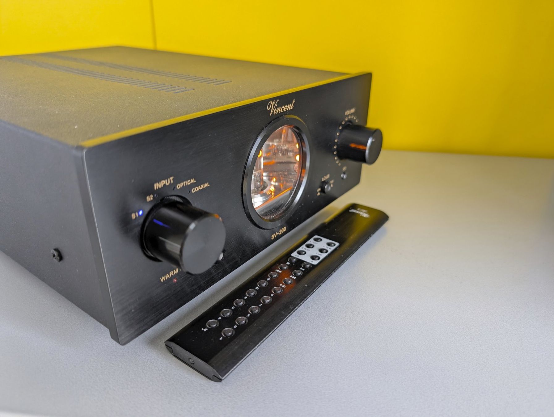 Vincent Verstärker: Vincent SV-200 (Schwarz) – Gebraucht aus Dachsen von Aromata 2