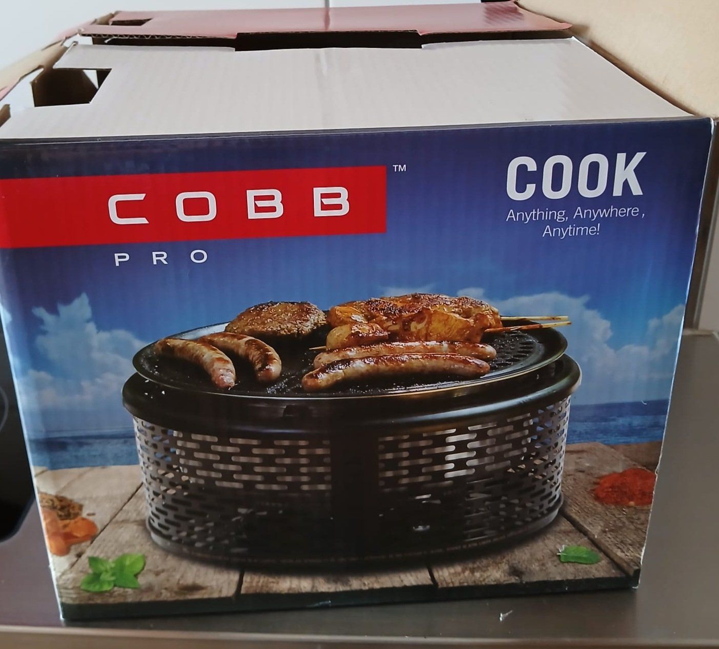 Grils: Cobb Pro Tischgrill – D'occasion à Krauchthal par mago371