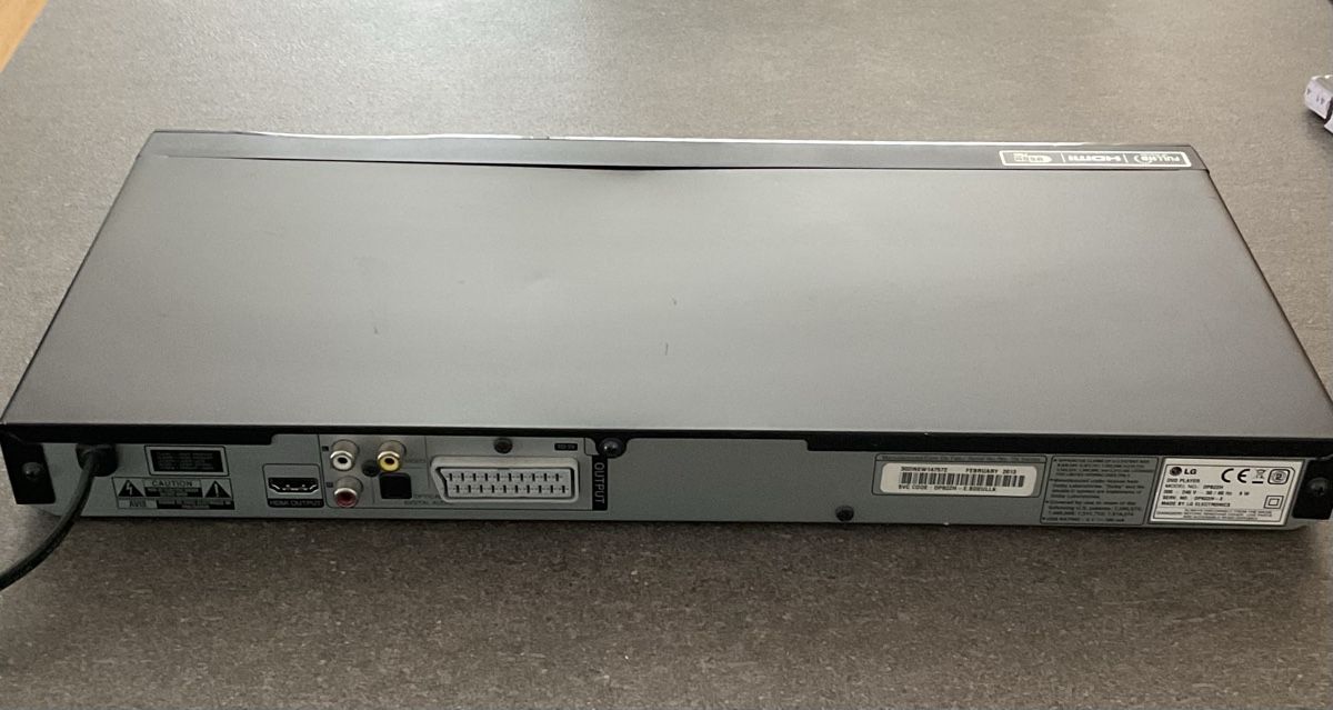 LG Systèmes audio & multimédias: LG DVD Player Full HD USB  – D'occasion à Jegenstorf par BAVARIA4CH 2