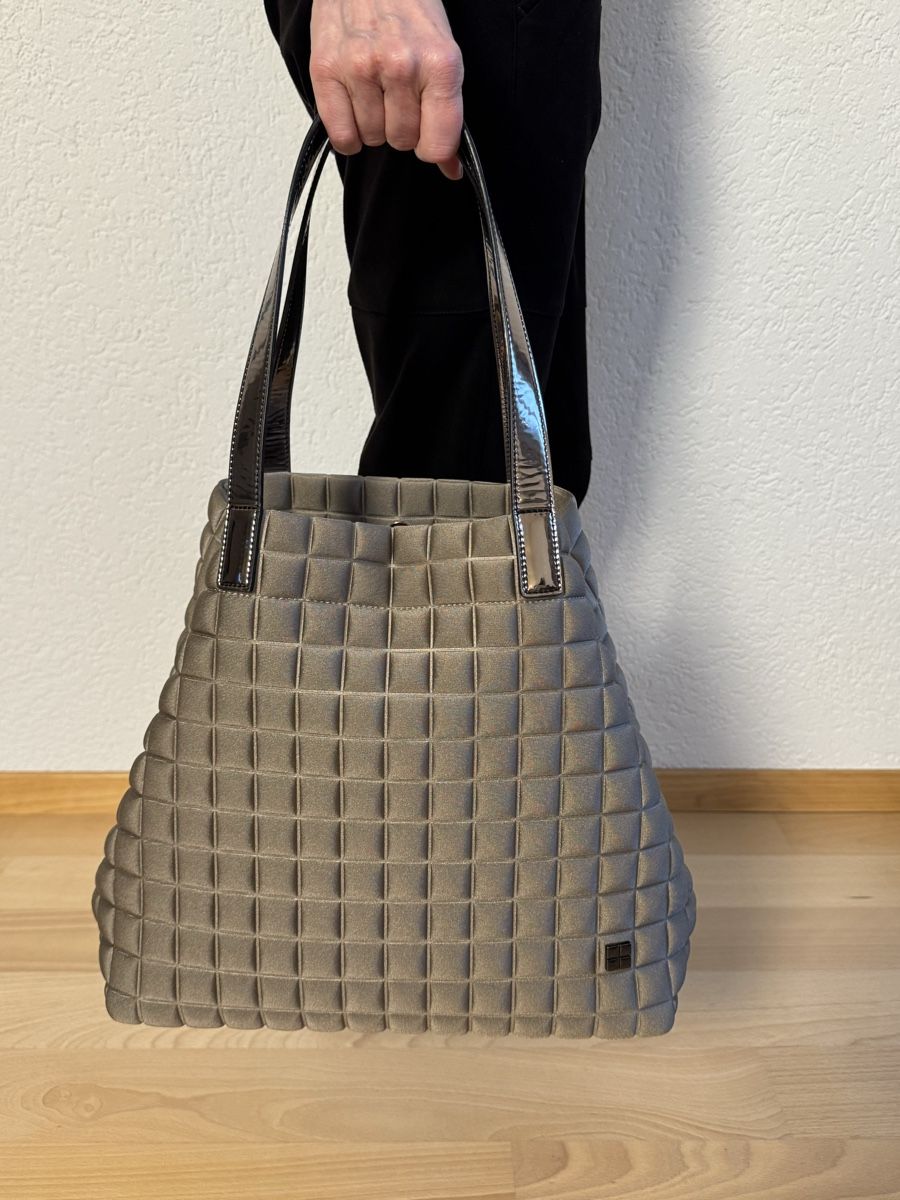 Borse da donna: Tasche/Shopper von BPrime MILANO Medium – Nuovo (secondo la descrizione) da Muri b. Bern venduto da mymare 5