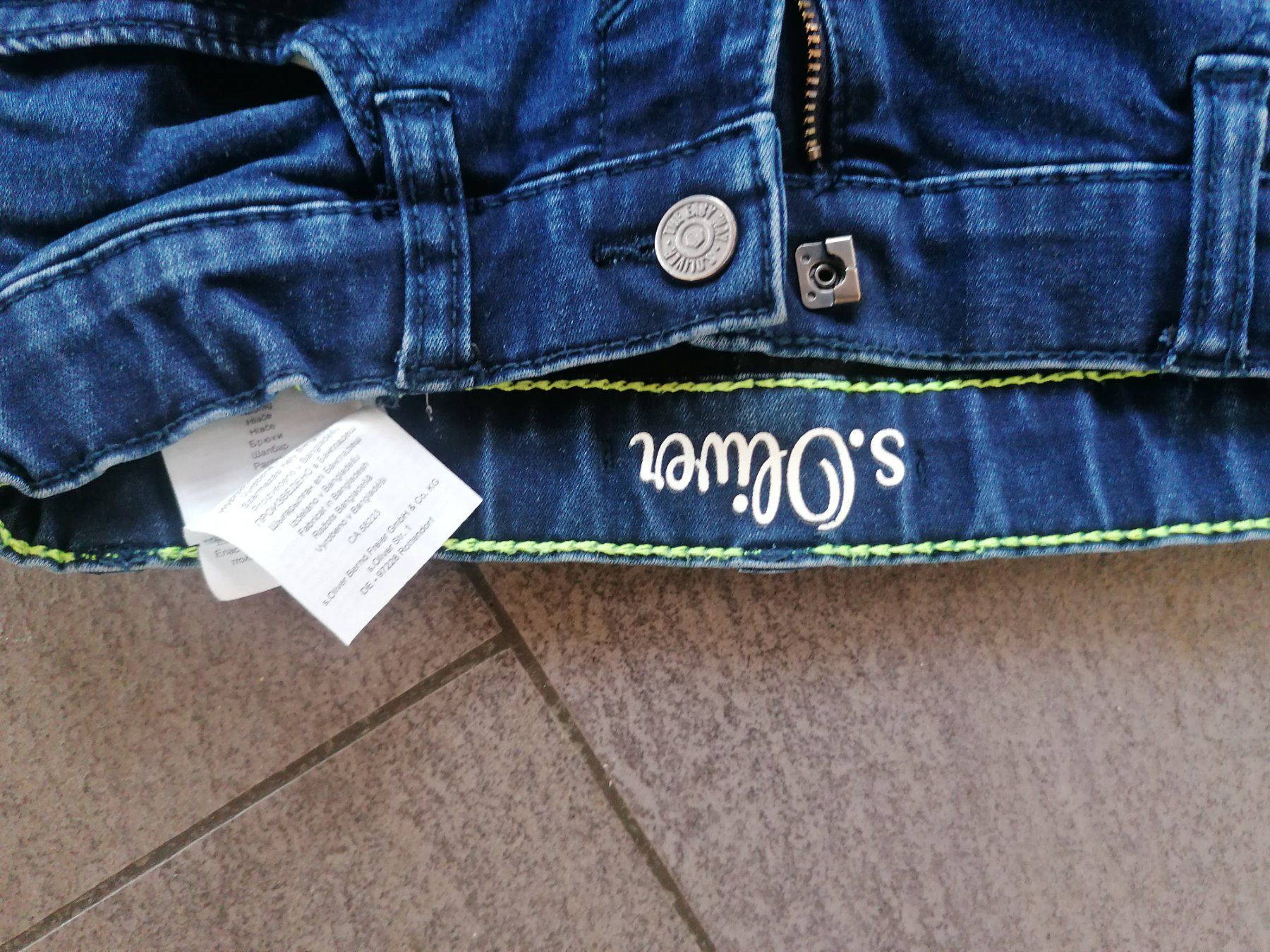 S.Oliver Pantaloni: Jeans Mädchen Gr. 128 – Nuovo e nell'imballaggio originale da Appenzell Enggenh. venduto da vario414 1