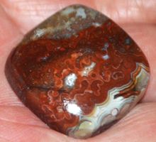 Cabochon L-7329 – Marokkanischer Nahtachat ca. 25x24mm 42.70