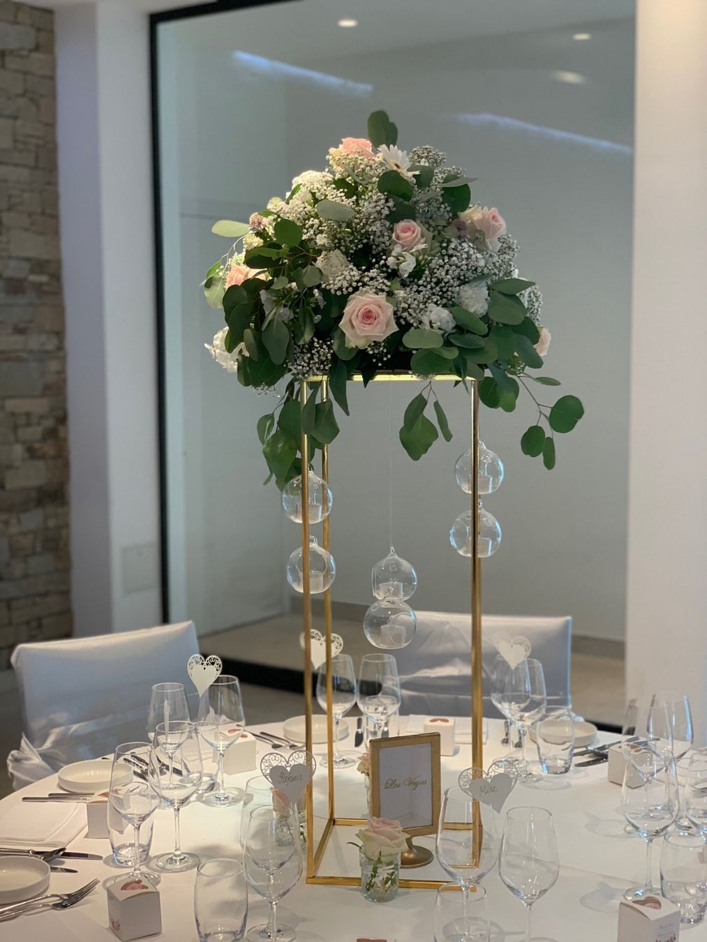 Altro per la casa: Cube Blumenständer gold – Usato da Oftringen venduto da SCHIBLI1 1