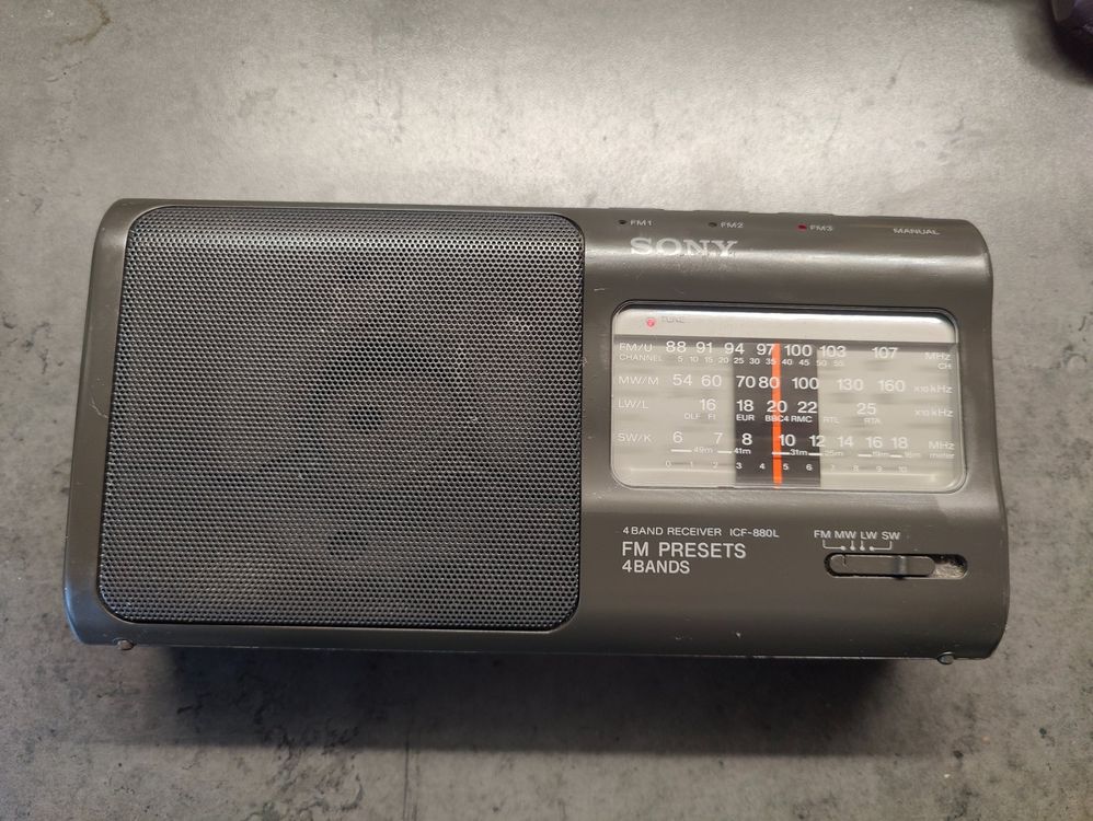 RADIO SONY ICF-7600 FM/MW/SW 7 BAND RECEIVER. EUR 40,00 - FR