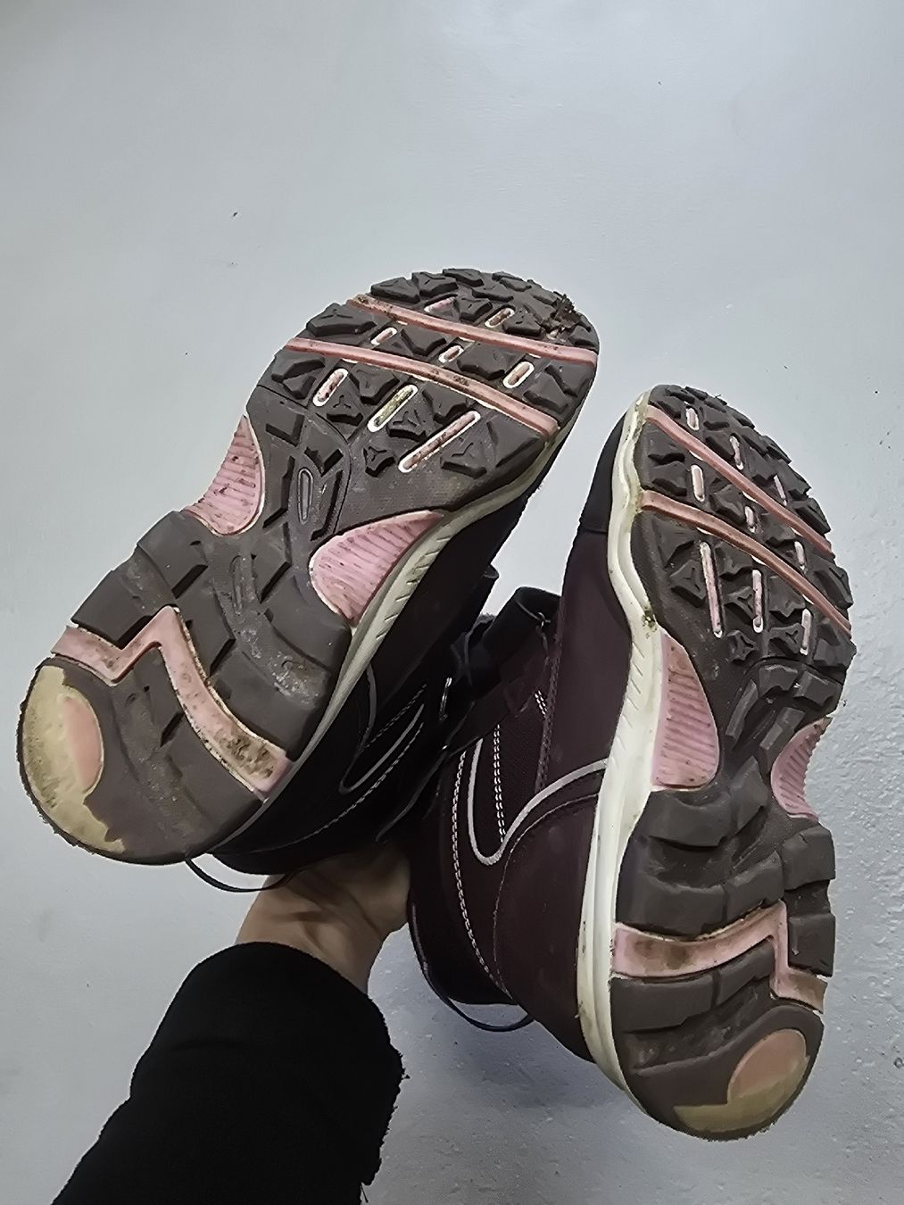 Scarpe per ragazze: Winterschuhe Gr 35 – Usato da Lostorf venduto da Venice16 2
