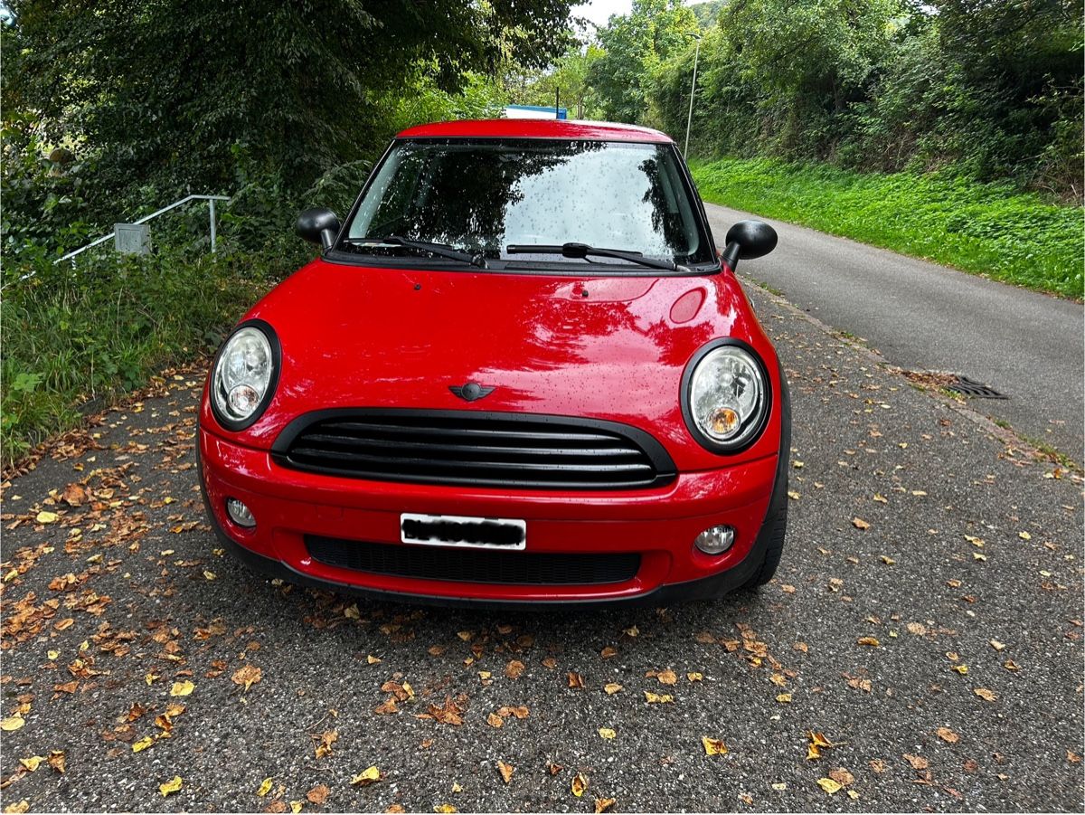 Mini Autos: Mini One (Mit MFK und Service) – D'occasion à Zunzgen par jef_9jr7 2