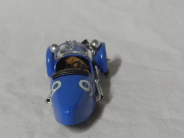 Brumm Modellautos: BRUMM  1:43  DREIRAD   CYCLECAR   UNBESPIELT – Gebraucht aus Gurtnellen von Murmeli99 3