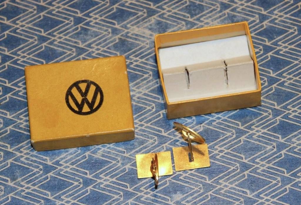 Gemelli: VW boutons de manchettes – Usato da Lausanne venduto da JTRMcom 2