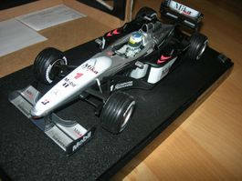 McLaren MP 4 -15 M. Häkkinen 2000 * Hot Wheels 1:18
