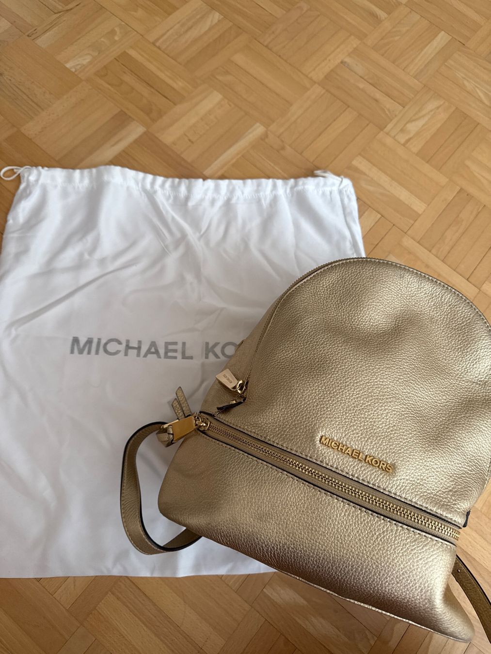 Michael Kors Zaini: Michael Kors Rucksack goldfarben – Usato da St.Gallen venduto da ebe_976r