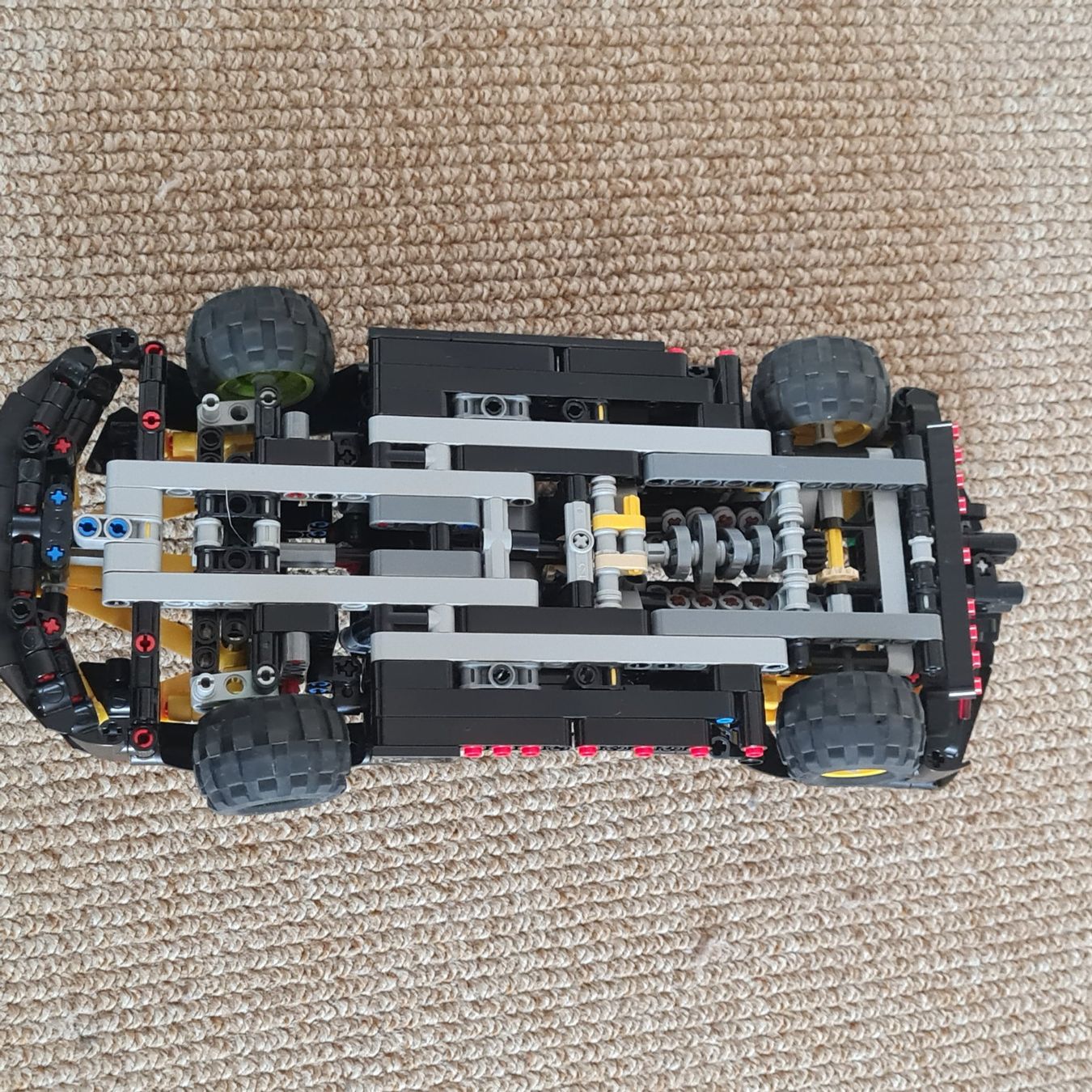 Lego Jeux de construction: Lego technic Bugatti – D'occasion à Schönholzerswilen par China1981 3