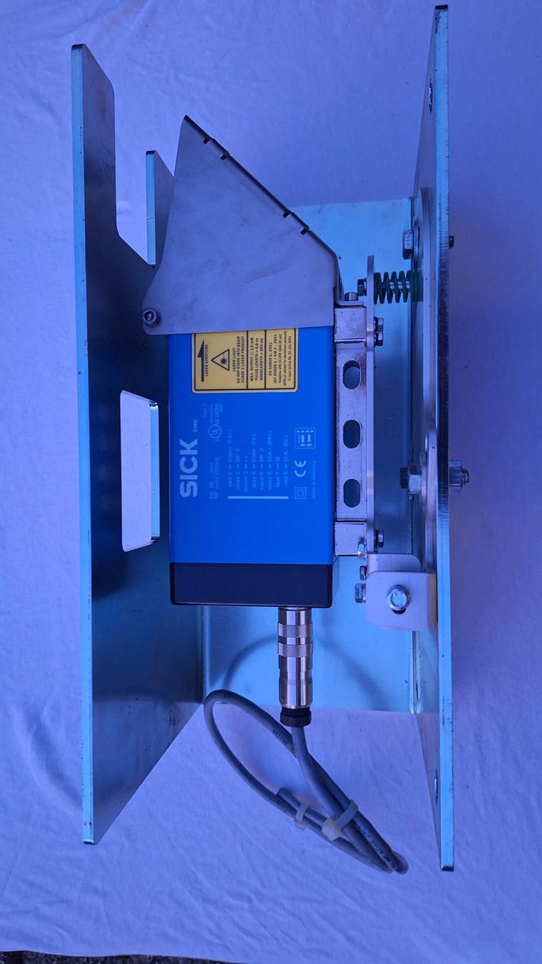 Messen: Sick DME 4000-211 Lasermessgerät – Gebraucht aus Hornussen von sagana2