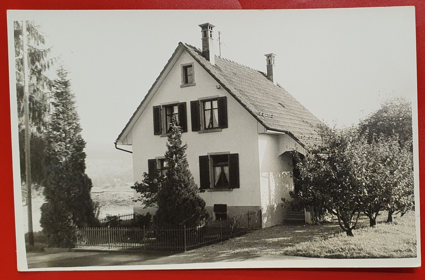 Cartoline postali: Bäretswil ? -  Haus mit Garten – Usato da Kreuzlingen venduto da Rschweiz1