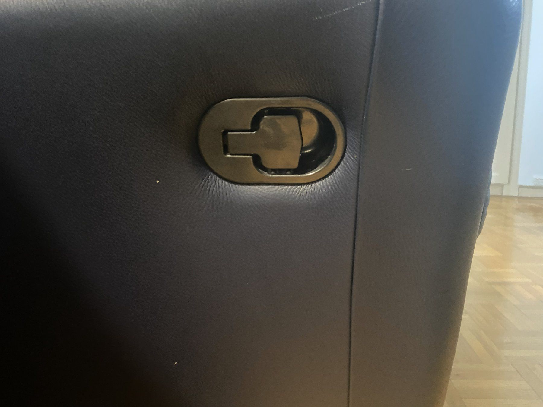 Natuzzi Divani: Canapé Natuzzi en cuir - Bon état – Usato da Plan-Les-Ouates venduto da Sky17 5