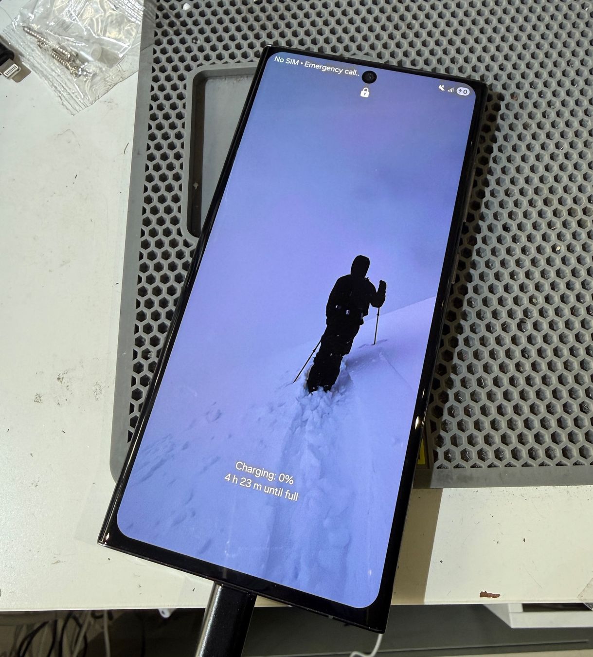 Samsung Handys / Smartphones: Ecran OLED Samsung Galaxy S23 ultra 5G 2023 micro rayures – Gebraucht aus Morges von DA-repa 3