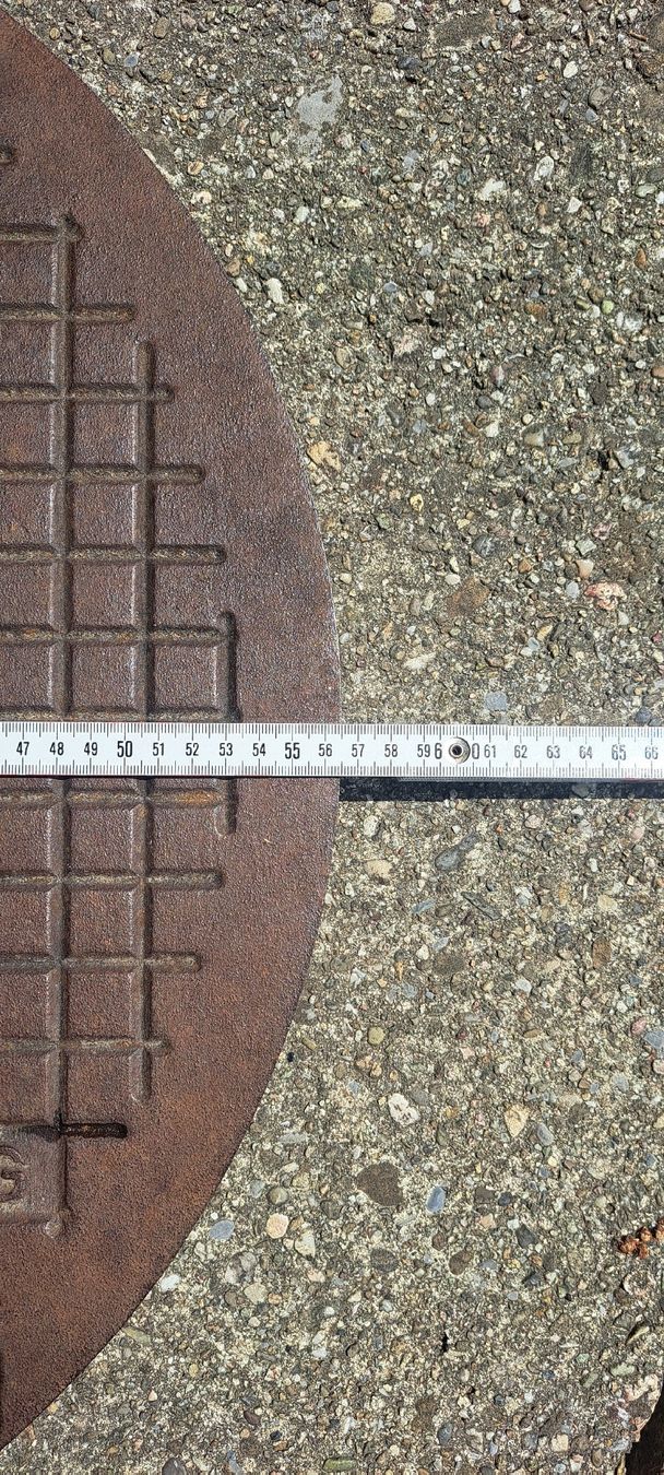 Stagni & Fontane ornamentali: Schachtdeckel Nottaris – Usato da Schangnau venduto da michjord821917 1