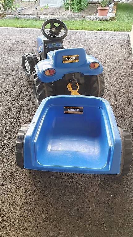 Veicoli per bambini: Trettraktor - New Holland – Usato da Kirchberg BE venduto da bvonallmen 2