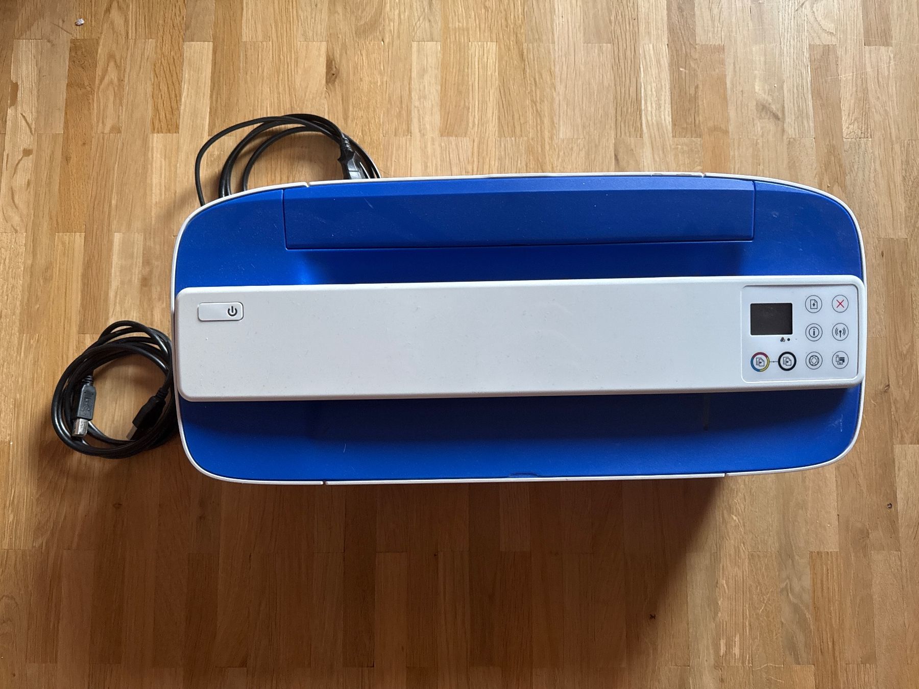 Hewlett Packard Stampanti: HP DeskJet 3760 Drucker – Usato da Bern venduto da ron.solo.
